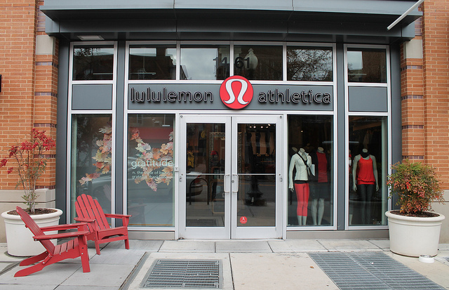 バンクーバーを訪れたら必ず行きたいカナダブランド「lululemon」