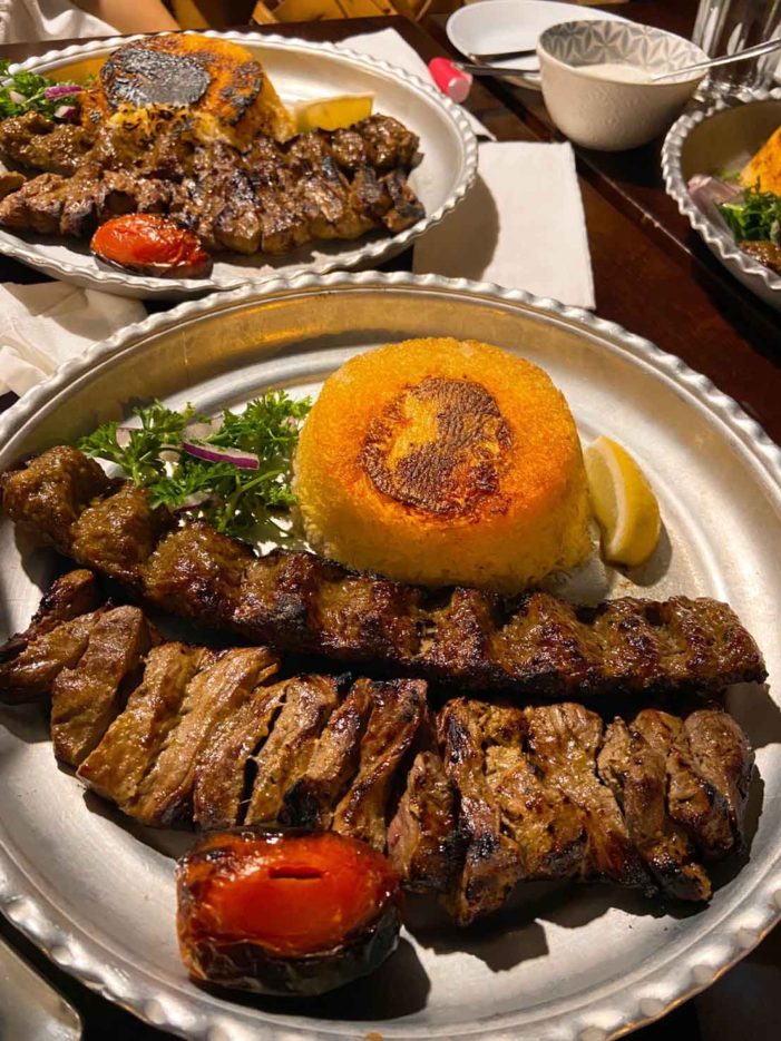 初イラン料理、ケバブを体験！Khaghan Restaurant｜UBC女子大生がおくるバンクーバーライフ